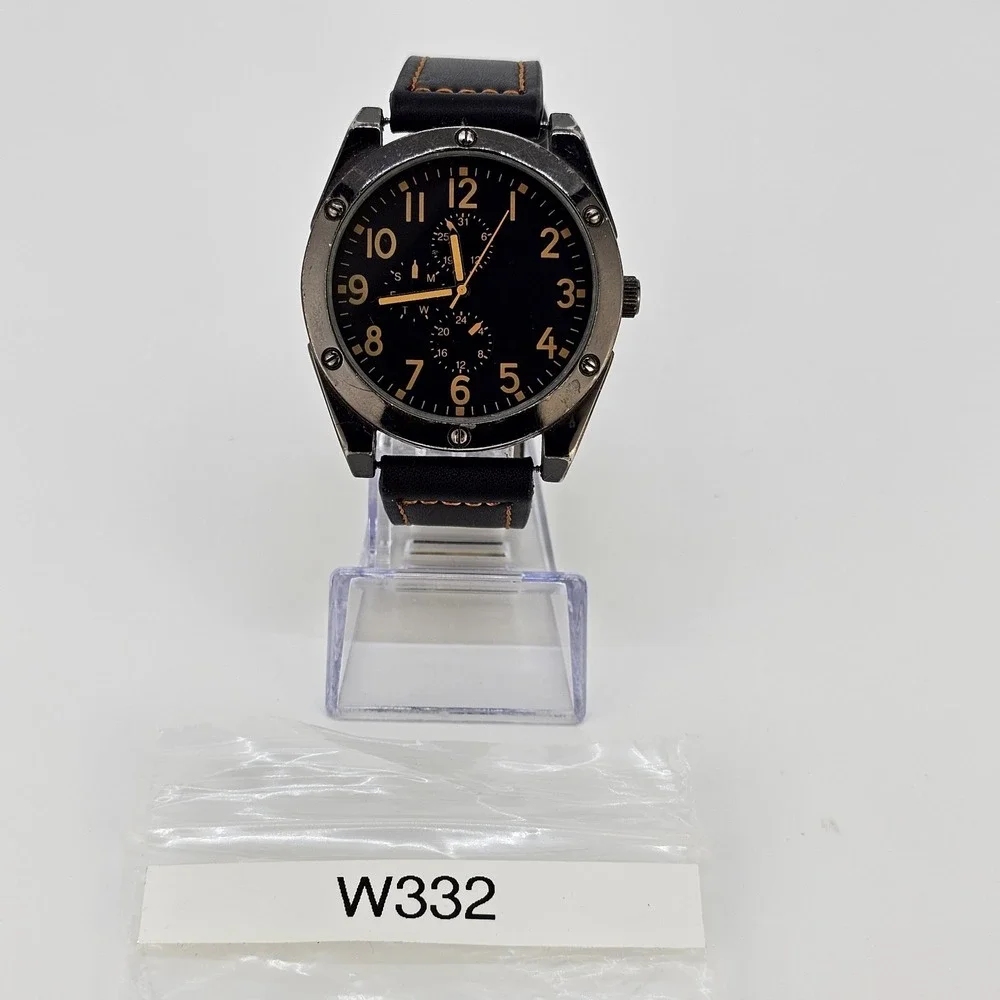 Men's Analog Watch 46MM Black Dial Brown Faux Leather Bands New Battery